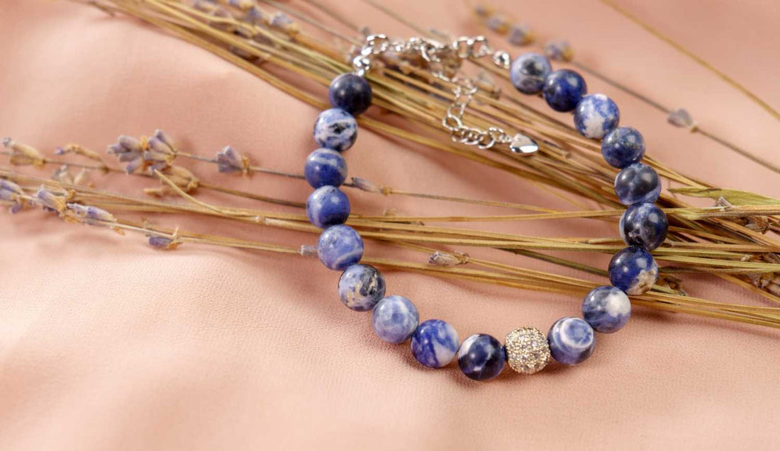 Bracelet en sodalite cassé : pensée claire et communication fluide