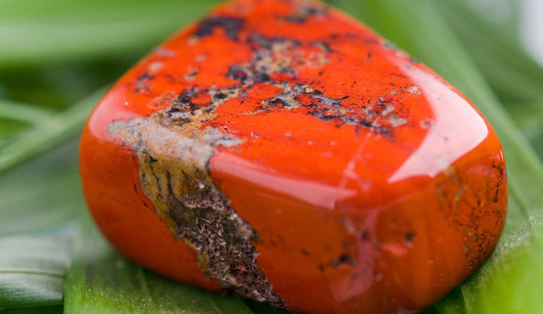 Vrai ou faux Jaspe Rouge : guide pour identifier ce cristal puissant