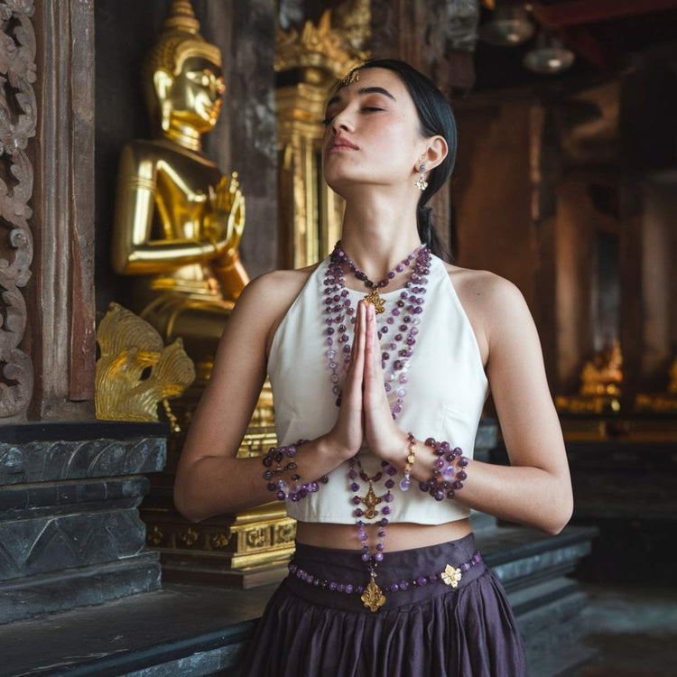 Pierres pour la connexion spirituelle : élevez votre conscience avec l'améthyste et le cristal de roche