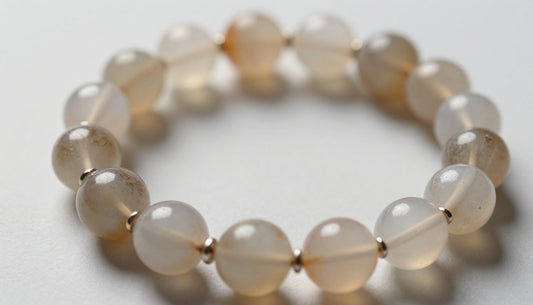 Pierres & Cristaux : Guide Ultime des Proprietes et Vertus (2026)