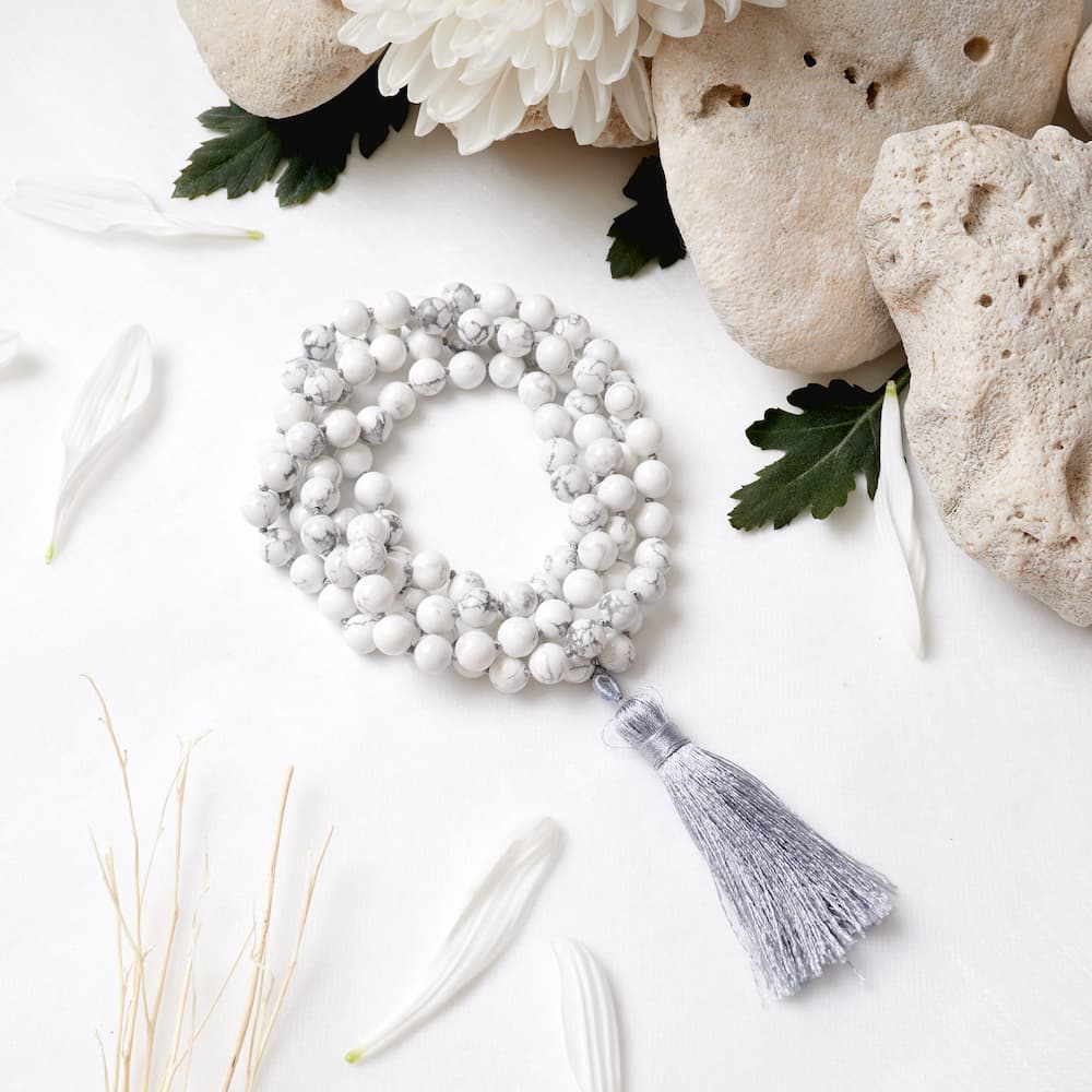 collier mala howlite