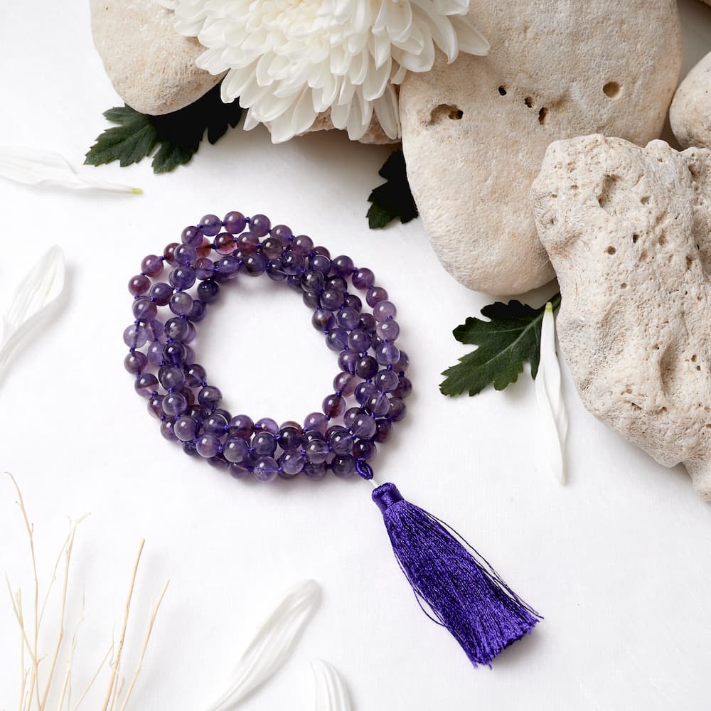 collier mala amethyste